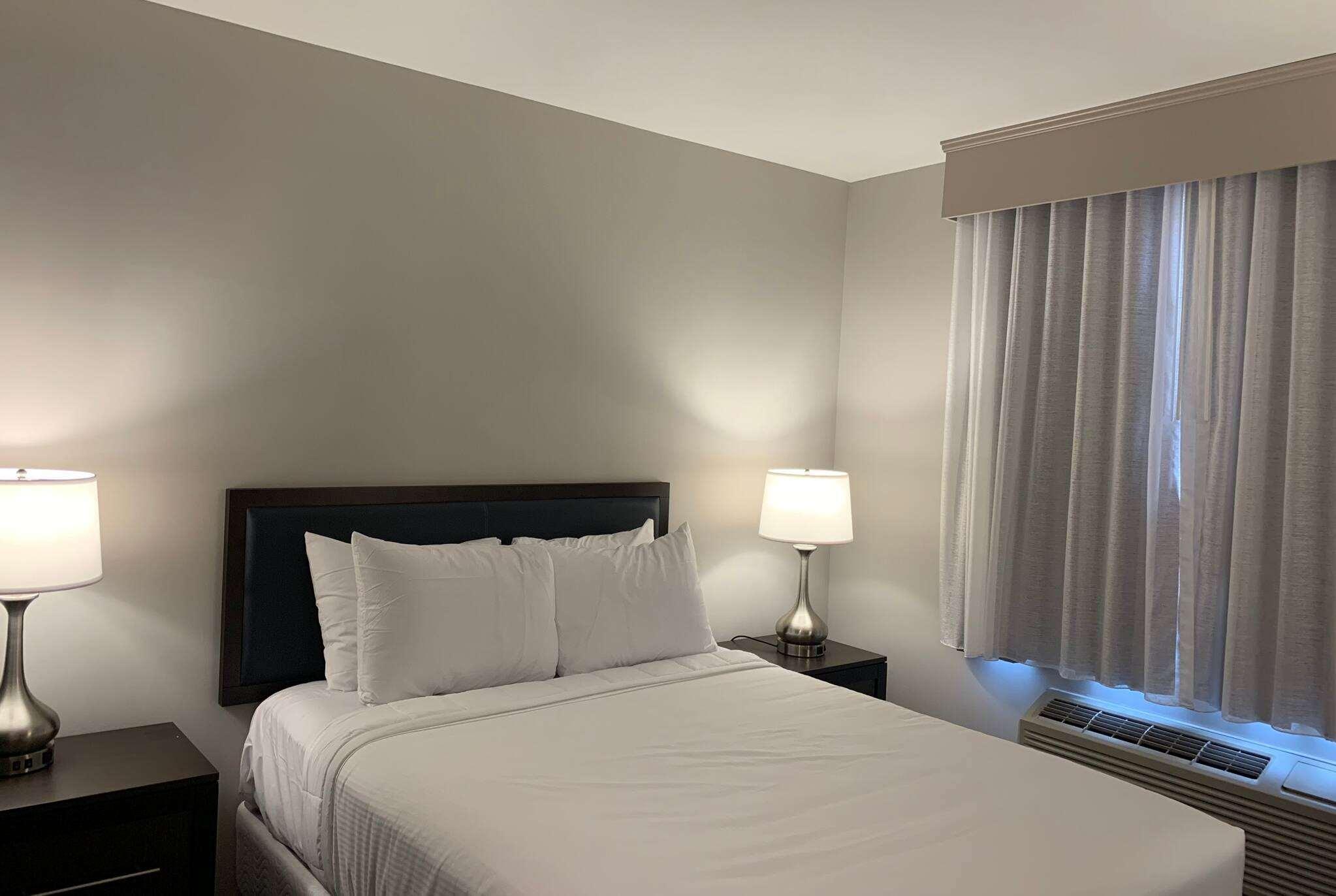 Wingate By Wyndham Jfk Airport, Far Rockaway Ny Hotel New York Exterior foto