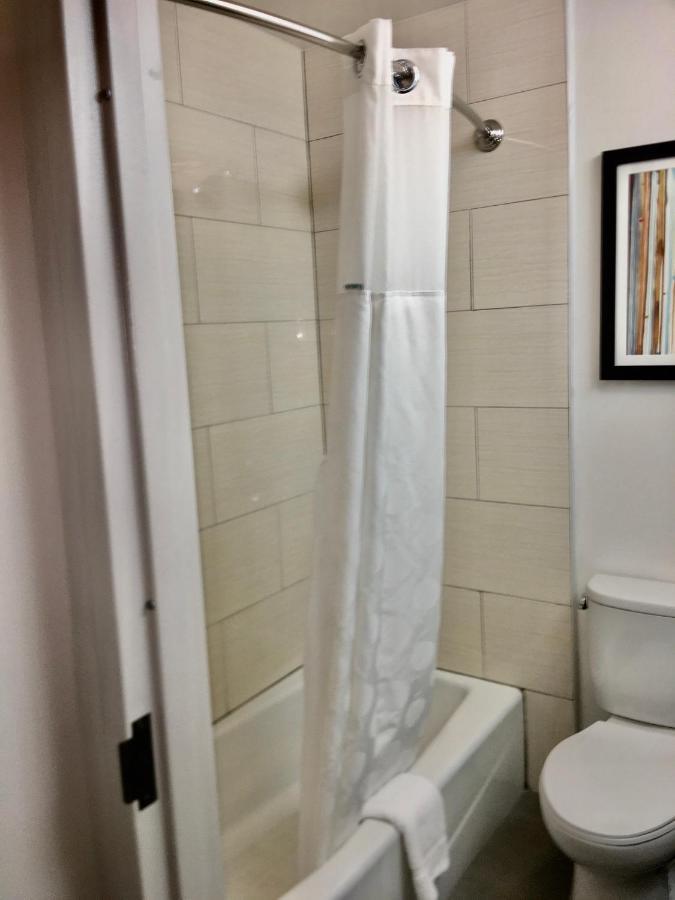 Wingate By Wyndham Jfk Airport, Far Rockaway Ny Hotel New York Exterior foto